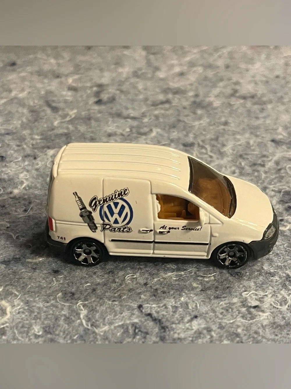 Matchbox VW Volkswagen Caddy Van Genuine Parts White Body Car)